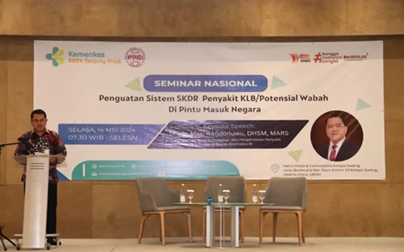 SEMINAR NASIONAL : PENGUATAN SISTEM SKDR PENYAKIT KLB / POTENSIAL WABAH  DI PINTU MASUK NEGARA